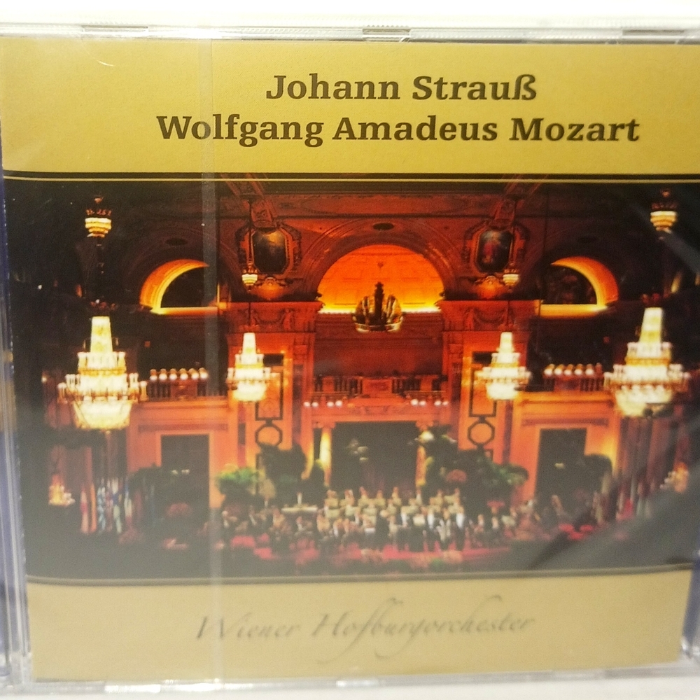 Johann Strauss Wolfgang Amadeus Mozart CD NWT New Wiener Hofburg Orchester Ama